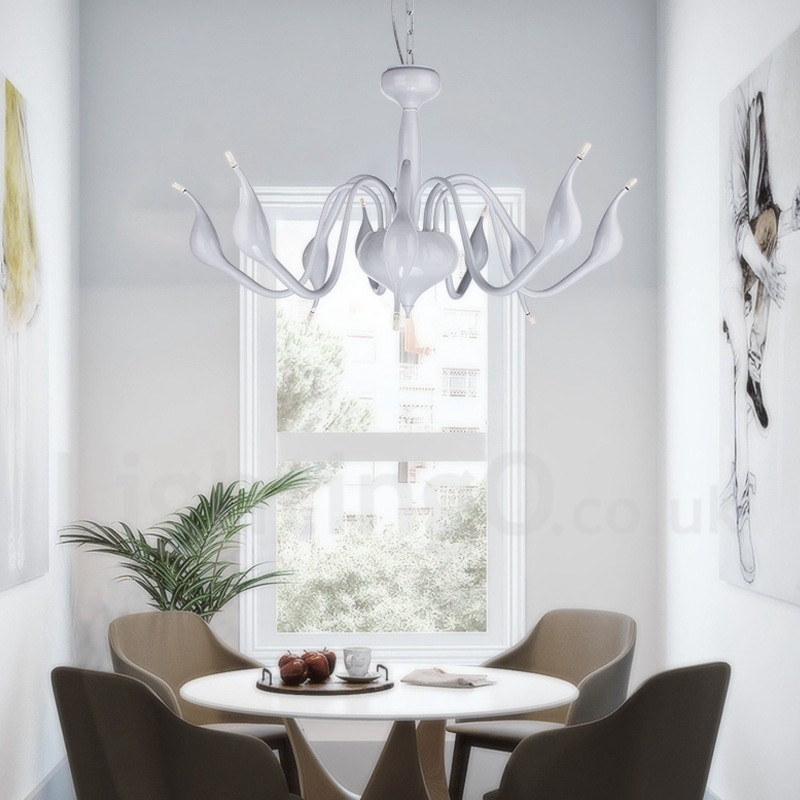 Lustre moderno de cisne de aço inoxidável com 18 luzes G4 com acabamento branco