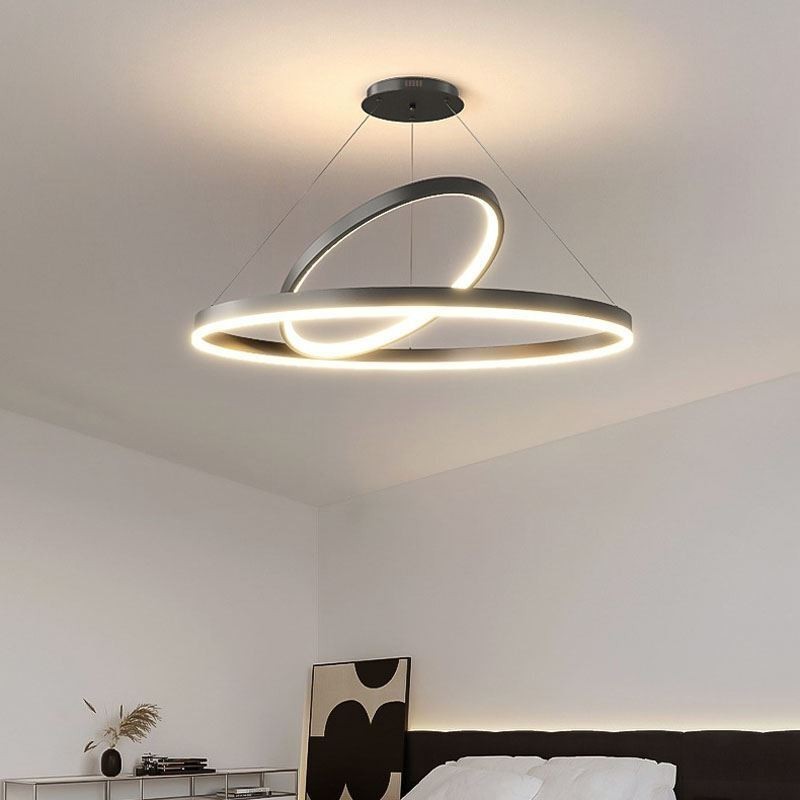 Luminária pendente moderna em forma de círculo com anéis em acrílico