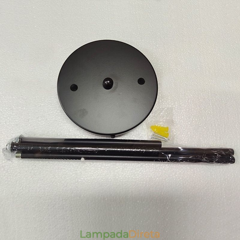 Lustre de metal moderno com bolhas de vidro transparente e lâmpadas pendentes