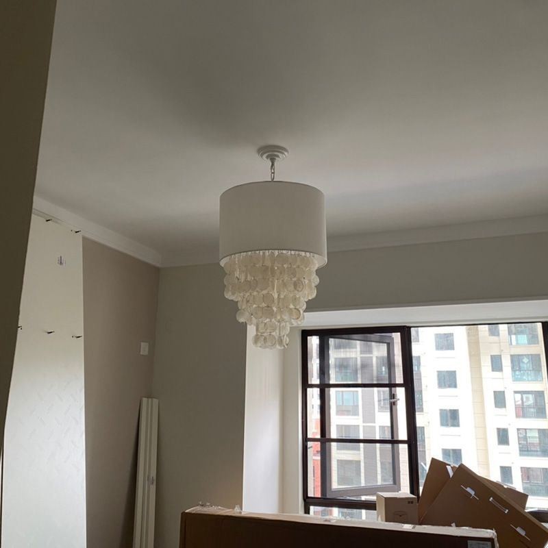 Luminária pendente contemporânea Jellyfish Shells Lighting com abajur cilíndrico