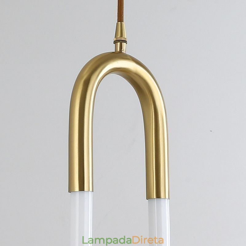 Luminária pendente simples e moderna de latão