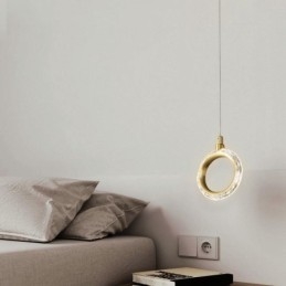 Luminária pendente de acrílico com anel e holofote