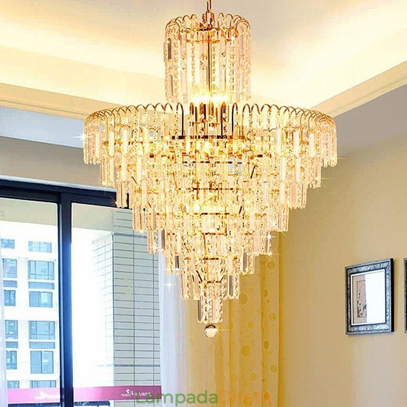 Lustre moderno e elegante de cristal com pingente cônico