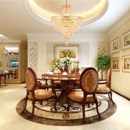 Lustre moderno e elegante de cristal com pingente cônico