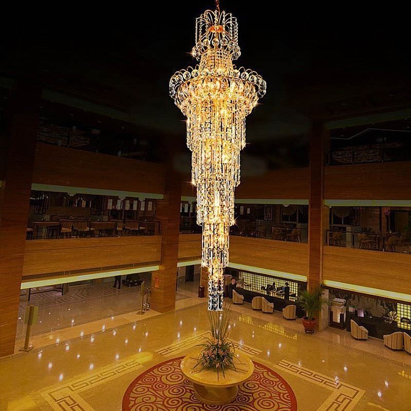 Lustre de cristal europeu com pingente longo