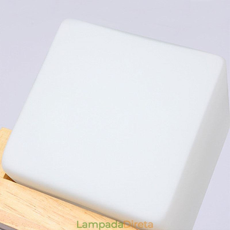 Lustre nórdico de madeira com abajur de vidro e luminária pendente