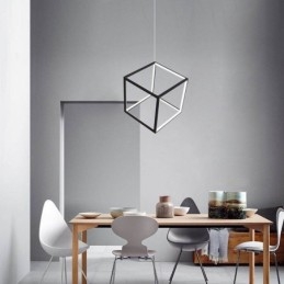 Luminária pendente preta iluminação cubo geométrico