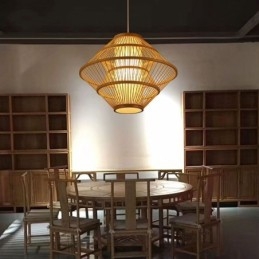 Luminária pendente de bambu com design de giroscópio