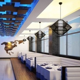 Luminária pendente de bambu com design de giroscópio
