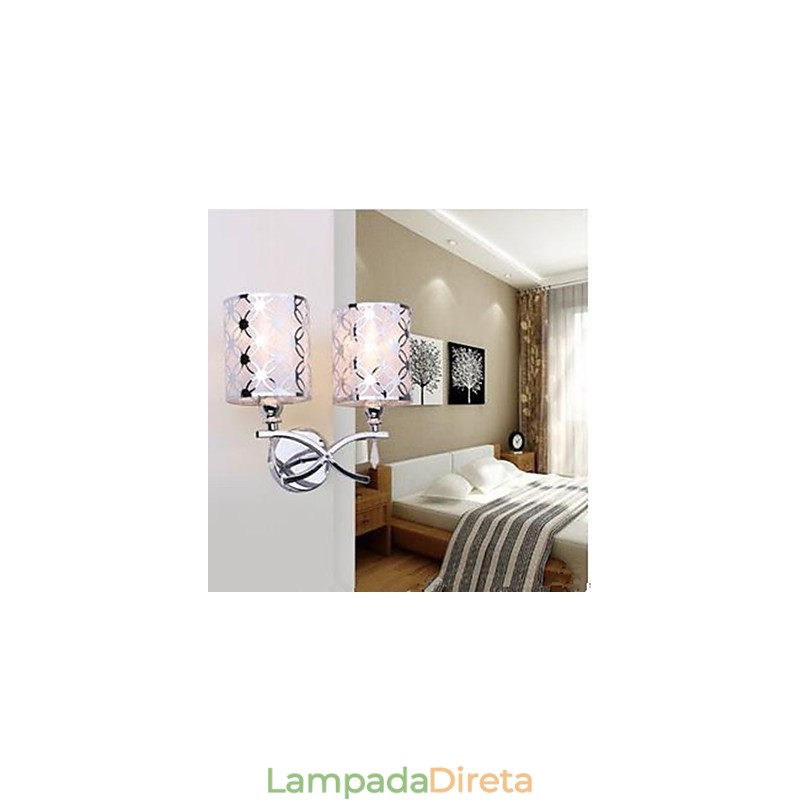 A luz de parede dois