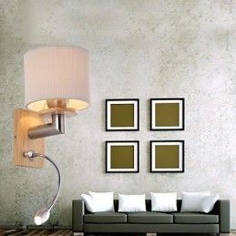 Luminária de parede One Light com luz de leitura