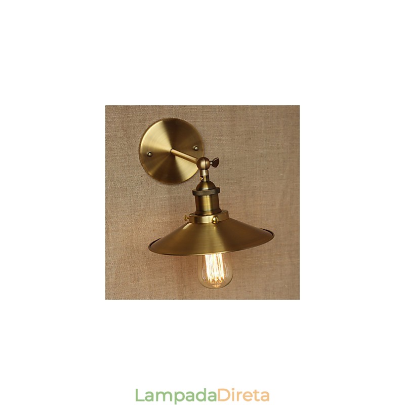Estilo Industrial Minimalista Villa Retro Cobre Guarda-chuvas Decorativos Em Frente À Parede Do Corredor Da Igreja