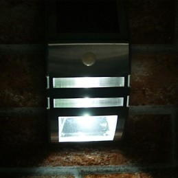 Luminária de parede solar branca com sensor de movimento PIR