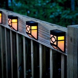 Luminária de parede com energia solar amarela quente para deck com 2 lanternas