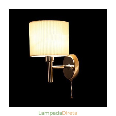 Luminária de parede elegante em metal e tecido com 1 luz em cilindro branco Luminária de parede elegante em metal e tecido com 1 luz em cilindro branco