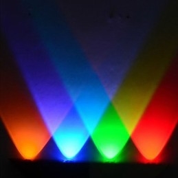 Luminária de parede moderna com design em estilo triângulo chique em preto e prata