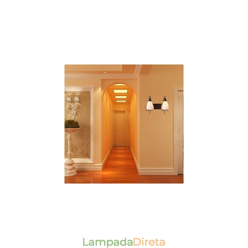 Luminária de parede 2 luzes em abajur branco