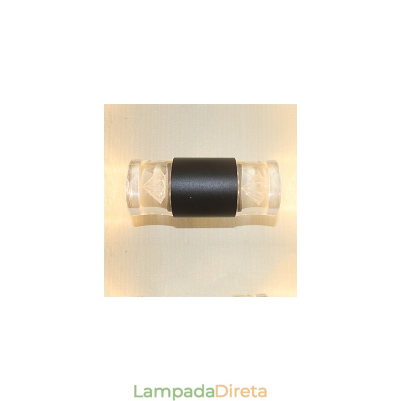 Recurso simples integrado para arandelas de parede com luz ambiente