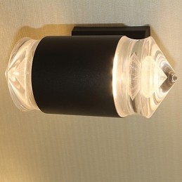 Recurso simples integrado para arandelas de parede com luz ambiente