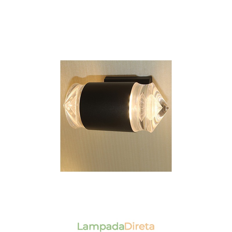 Recurso simples integrado para arandelas de parede com luz ambiente