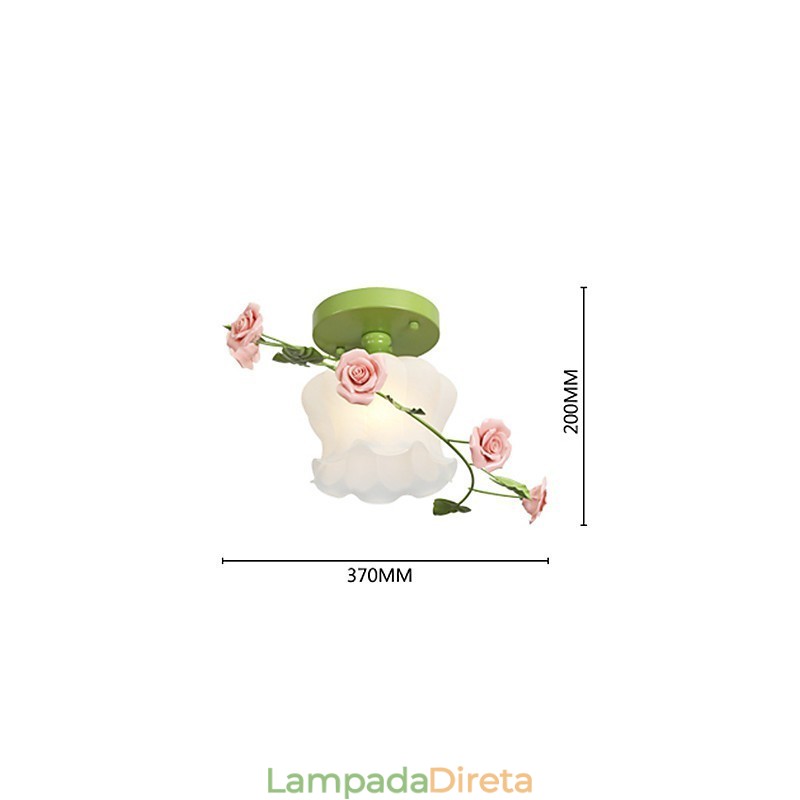 Dia dos Namorados As flores e plantas do Rose Garden absorvem a luz da cúpula