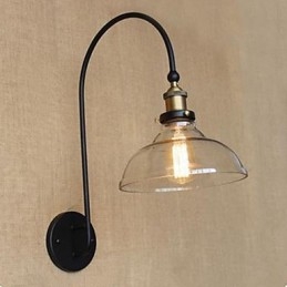 As escadas em frente à parede da sala de estar do corredor, iluminação decorativa, luminária de parede