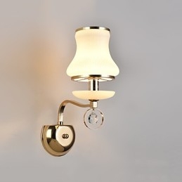 Recurso eletrogalvanizado contemporâneo moderno para arandelas de parede de luz ambiente de cristal