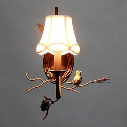 Luminária de parede vintage de metal com pássaro de resina e pinha da América do Norte, adequada para sala de estar, sala de jantar, luminária de parede