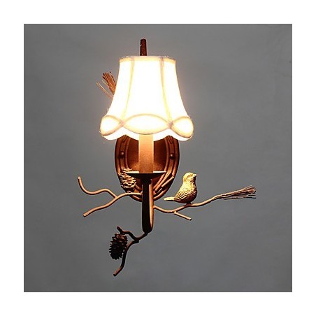Luminária de parede vintage de metal com pássaro de resina e pinha da América do Norte, adequada para sala de estar, sala de jantar, luminária de parede