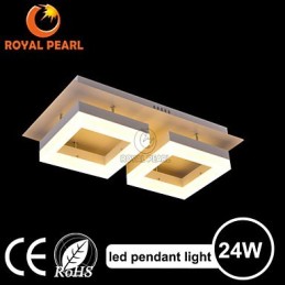 Luminária pendente de teto com design durável