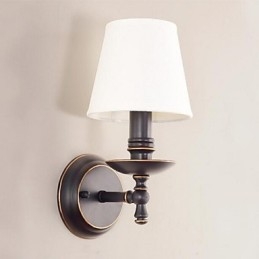 Vintage Others apresenta arandelas de parede downlight