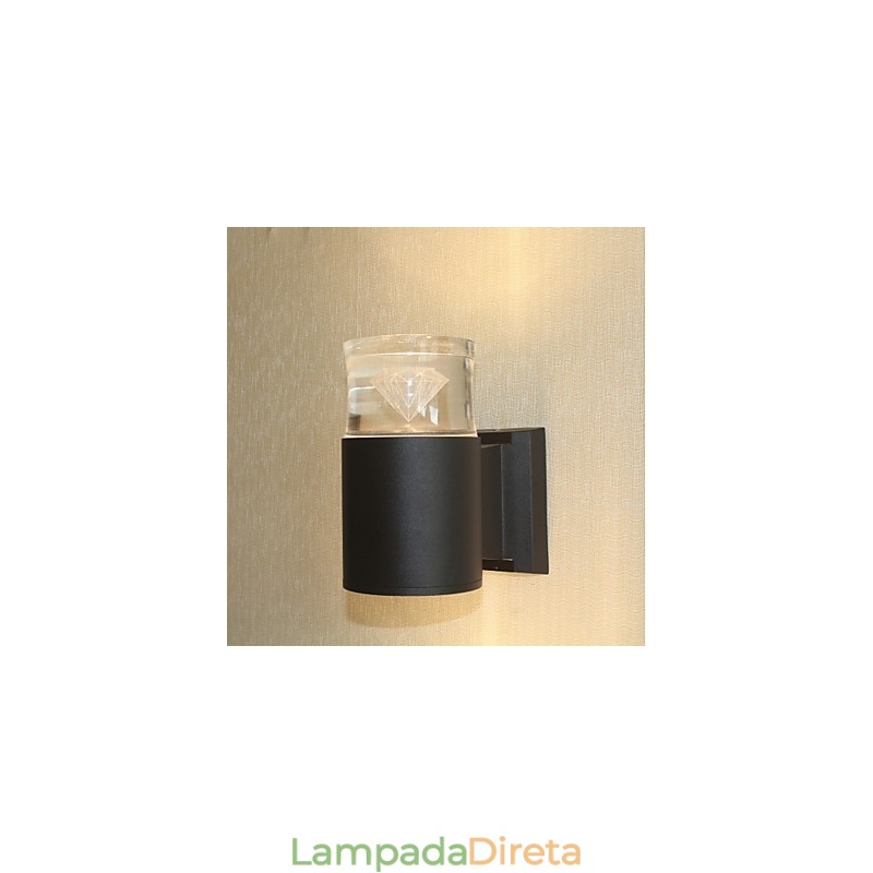 Recurso simples integrado para arandelas de parede com luz ambiente