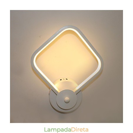 Simples e moderno quarto lâmpada de cabeceira lâmpada de parede personalidade criativa escadas lâmpada de alumínio Simples e moderno quarto lâmpada de cabeceira lâmpada de parede personalidade criativa escadas lâmpada de alumínio