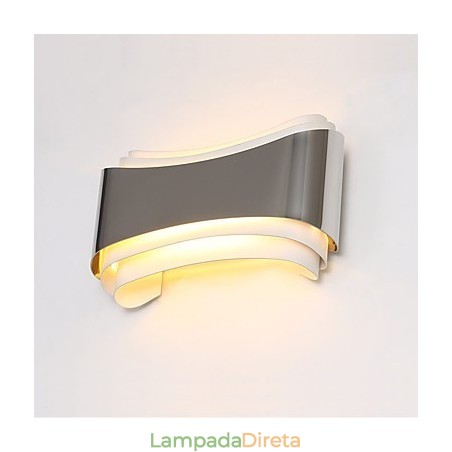 Recurso cromado moderno e contemporâneo integrado para arandelas de parede com luz ambiente Recurso cromado moderno e contemporâneo integrado para arandelas de parede com luz ambiente