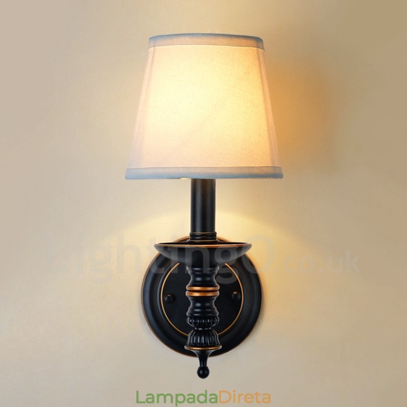 Apliques de parede clássicos tradicionais de luz única para interiores