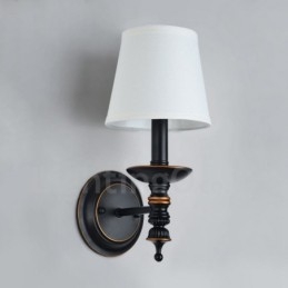 Apliques de parede clássicos tradicionais de luz única para interiores