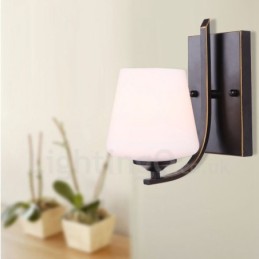 Apliques de parede clássicos tradicionais de luz única para interiores