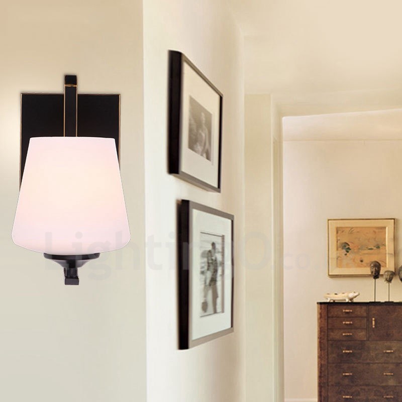 Apliques de parede clássicos tradicionais de luz única para interiores