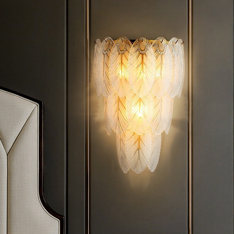 Apliques de parede de cristal de penas francesas nórdicas Iluminação pós-moderna Sala de estar de luxo Parede de fundo Corredor como painel de hotel Lâmpada de parede