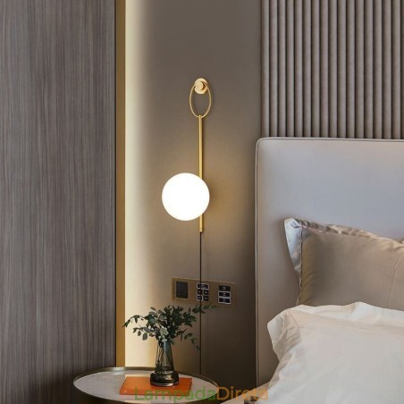 Luminária de parede moderna Globe Wall Sconce de vidro dourado escovado Luminária de parede moderna Globe Wall Sconce de vidro dourado escovado