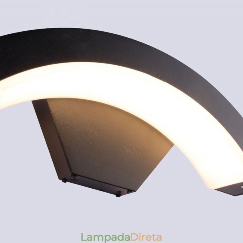 Luminária de parede minimalista de alumínio para jardim, à prova d'água, em formato de crescente