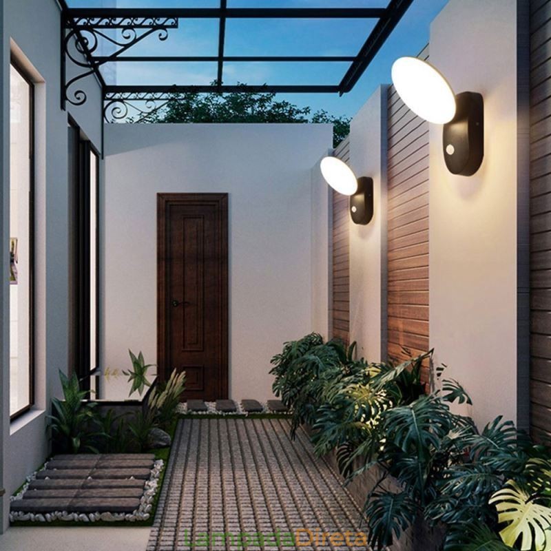 Luminária de parede moderna minimalista de alumínio para jardim, à prova d'água, em formato de crescente