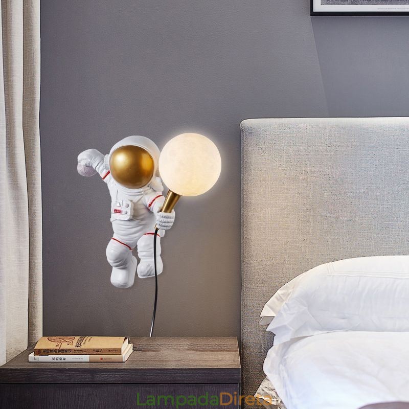 Luminária de parede moderna criativa de astronauta em resina para crianças