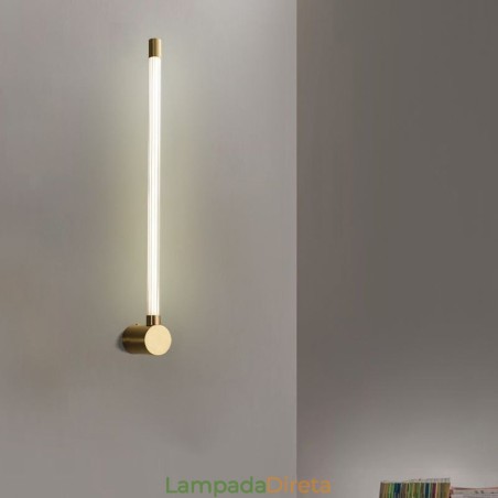 Luminária de parede moderna em tira de acrílico de latão Luminária de parede moderna em tira de acrílico de latão