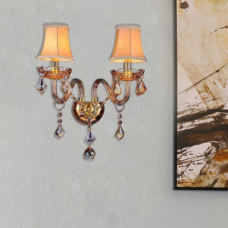 Arandela de cristal europeia elegante com duas luzes de parede e escadas