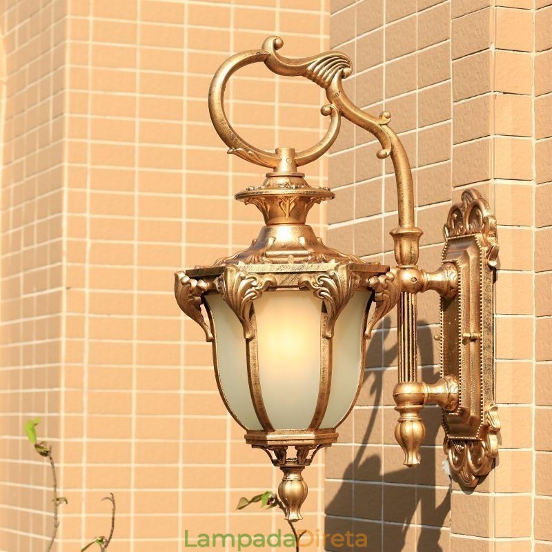 Luz de parede esculpida à prova d'água europeia retrô para exterior, pátio, corredor