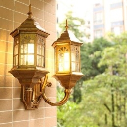 Aplique de parede europeu para exterior à prova d'água com luz de parede de castelo duplo