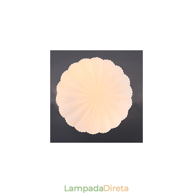 As conchas de vidro criativas nórdicas para absorver a luz da cúpula