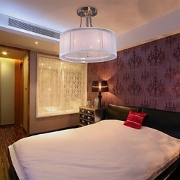 Moderno acrílico embutido com design de cilindro de 3 luzes