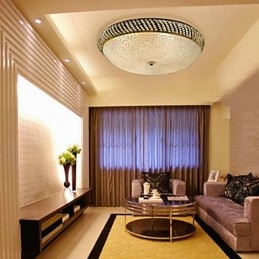 Luminária de teto luxuosa com 4 luzes em dourado